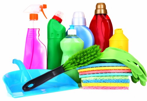 Modern carpet cleaning machine available for rent in Blackfen