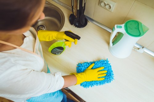 Deep cleaning carpets after construction